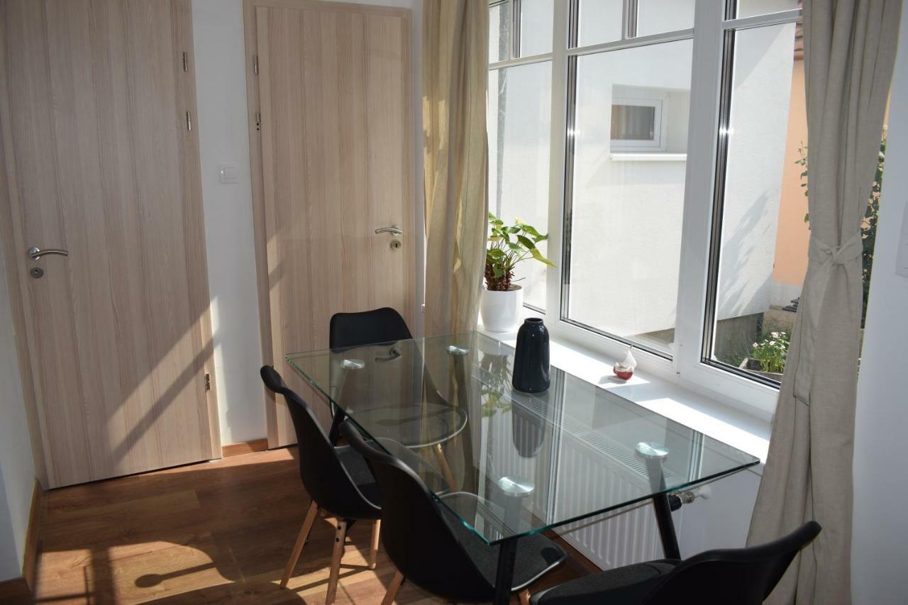 Buborek Apartman Tata Bagian luar foto
